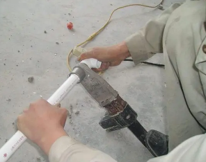 融安漏水维修电话